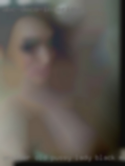 Amatuer old pussy lady black masturbate from DC.